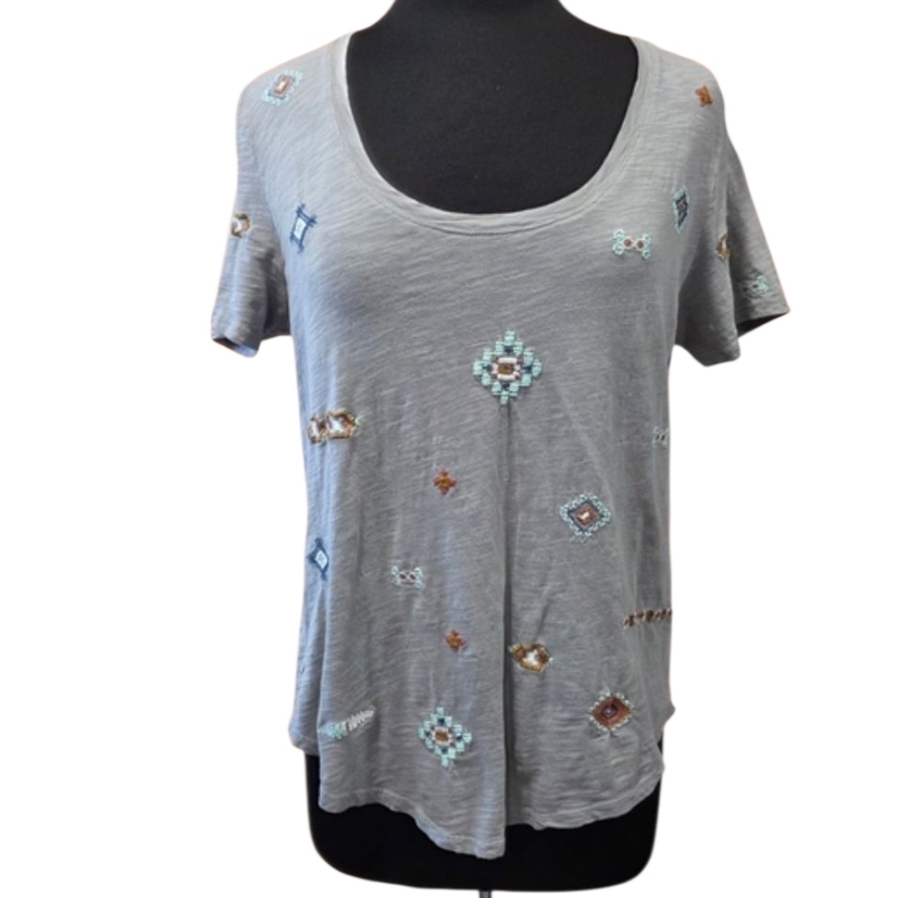 Lucky Brand Gray Short Sleeve Tee with Embroidered Motifs